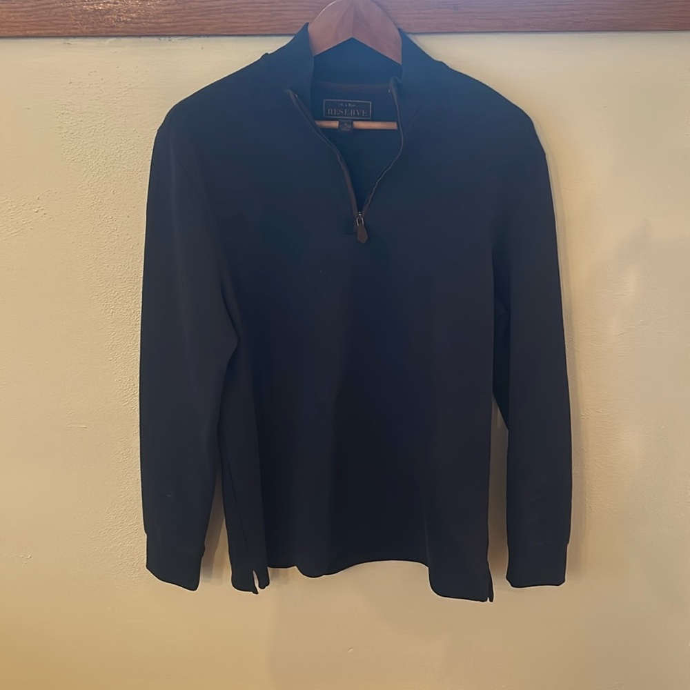 Jos. A. Bank Reserve Collection
Tech 1/4 Zip
Size M
Never Worn